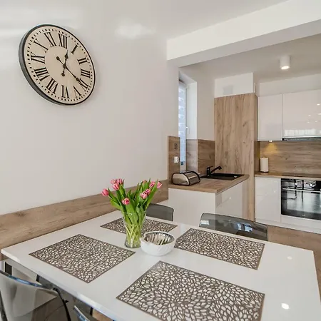 Apartment Lazar *